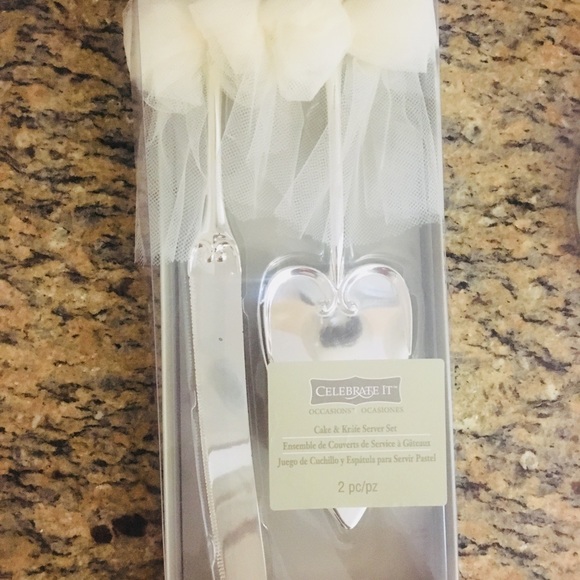 Cake Server Set - Picture 2 of 3